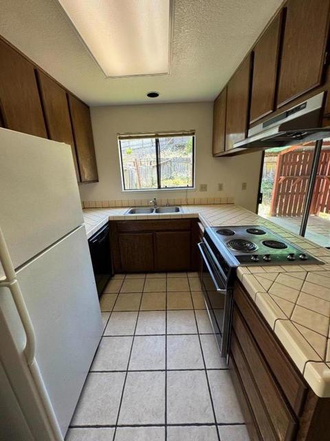 MLS #ML82010966 image #4