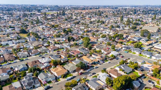 MLS #ML82011818 image #36