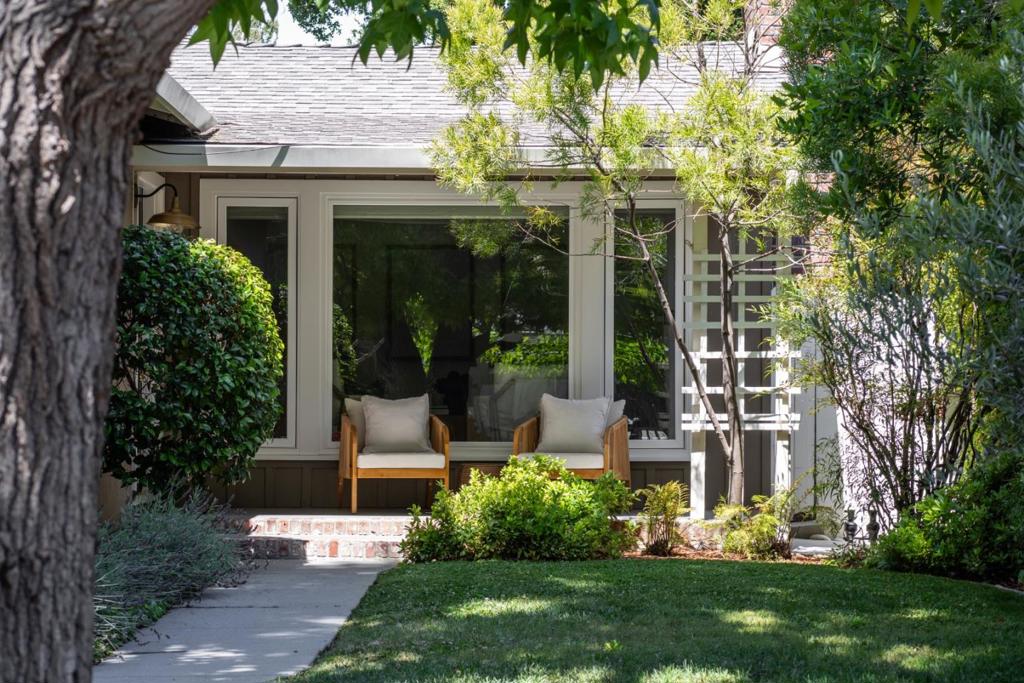 MLS #ML82012868 image #1