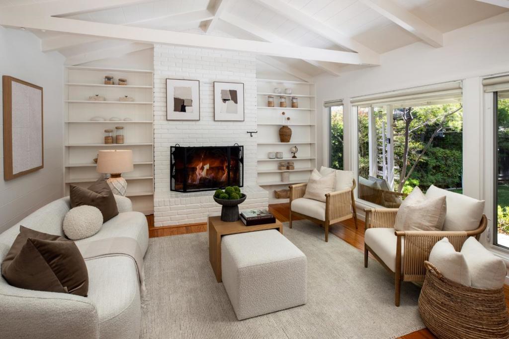 MLS #ML82012868 image #2