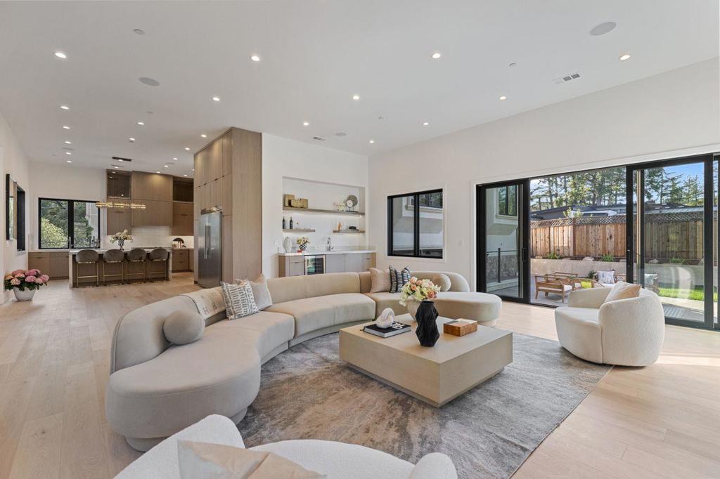 MLS #ML82012969 image #3