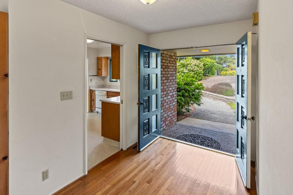 MLS #ML82013169 image #2