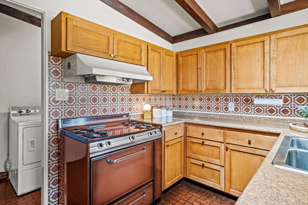 MLS #ML82013440 image #12