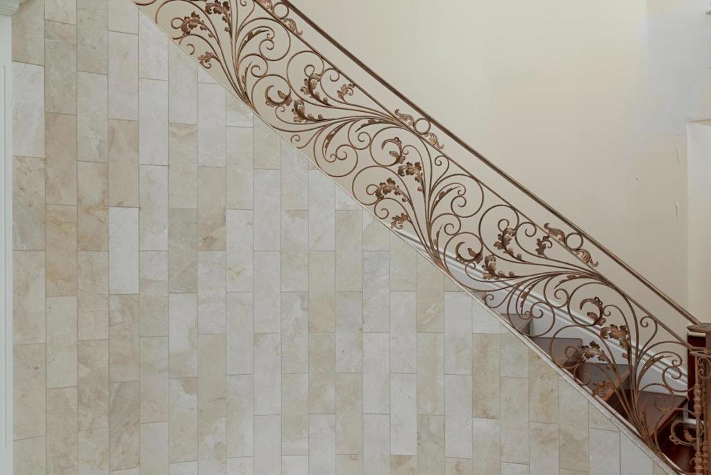 MLS #ML82017325 image #1