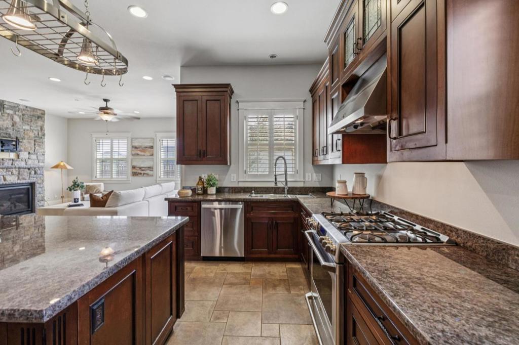 MLS #ML82017652 image #17