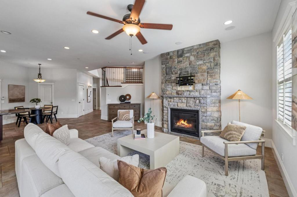 MLS #ML82017652 image #2