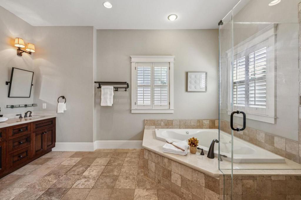 MLS #ML82017652 image #27