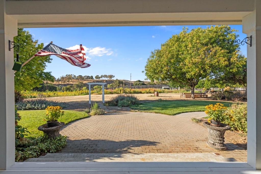 MLS #ML82018625 image #7