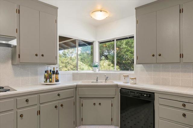 MLS #ML82019731 image #14