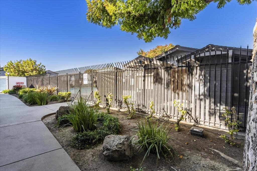 MLS #ML82019812 image #18