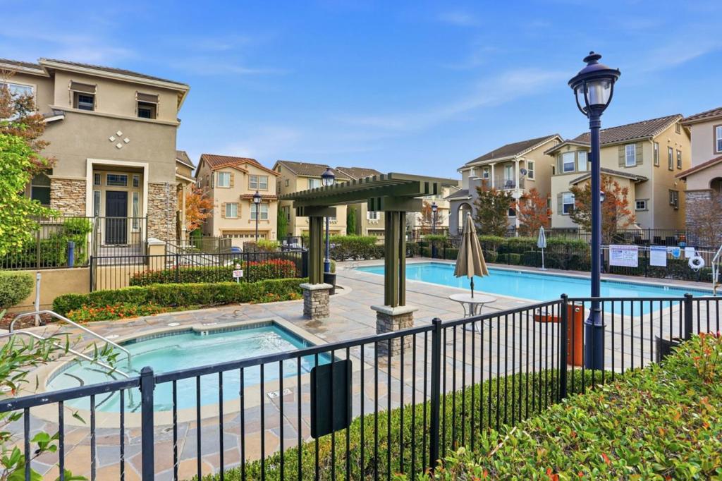 MLS #ML82019903 image #30