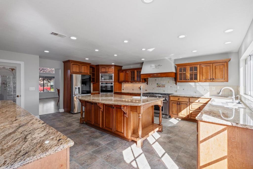 MLS #ML82020232 image #19