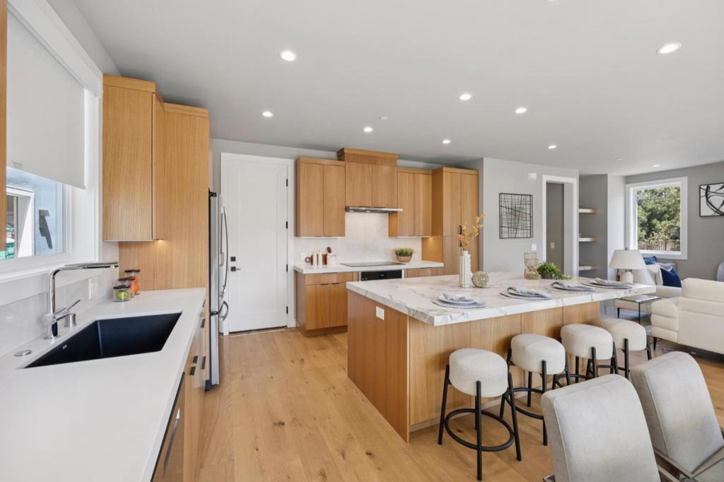 MLS #ML82020573 image #11