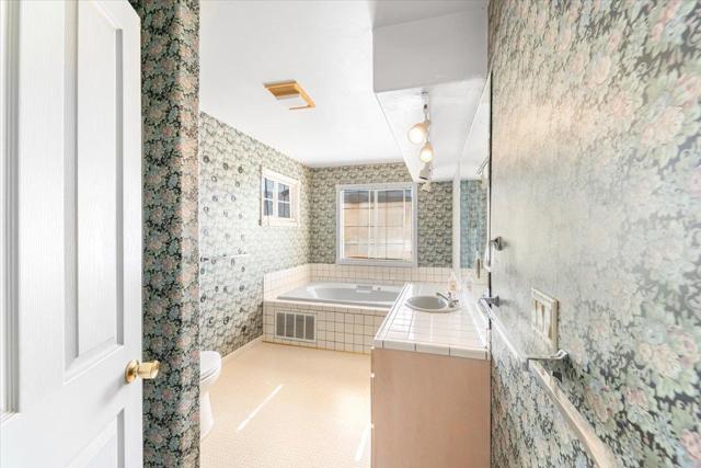 MLS #ML82020591 image #30