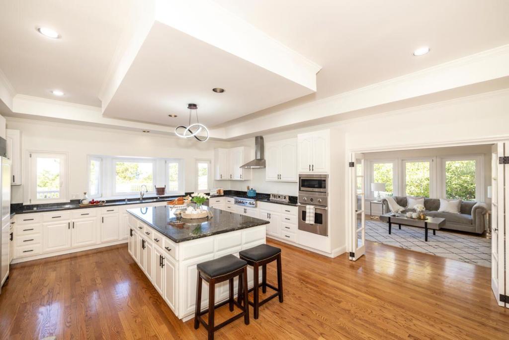 MLS #ML82020606 image #17