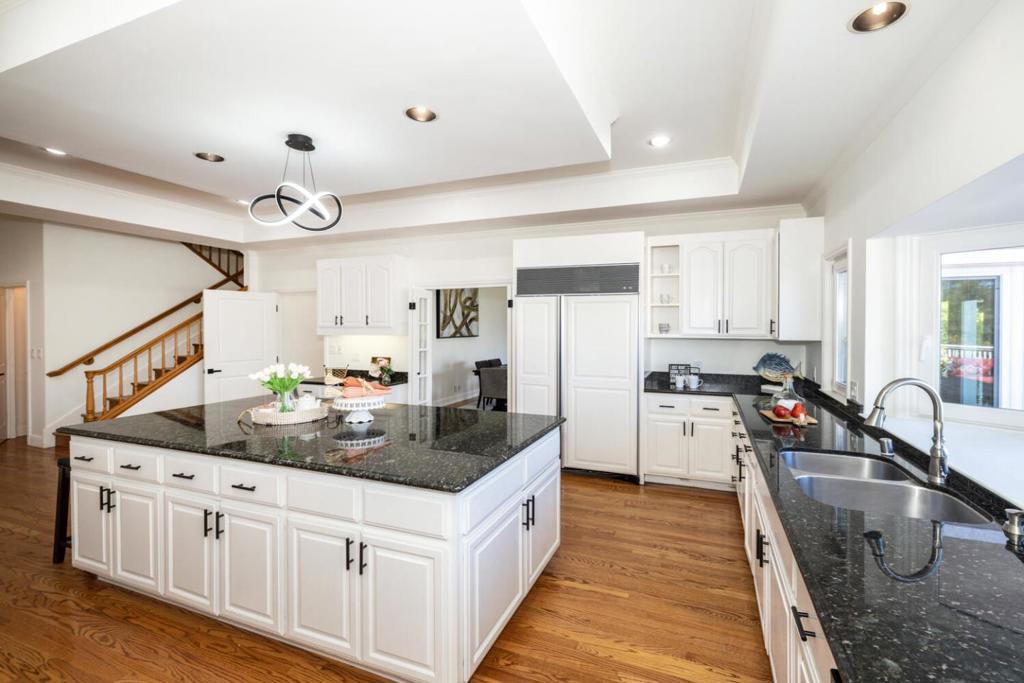 MLS #ML82020606 image #21