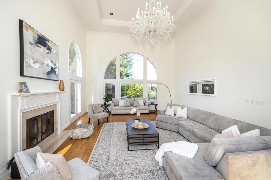 MLS #ML82020606 image #9