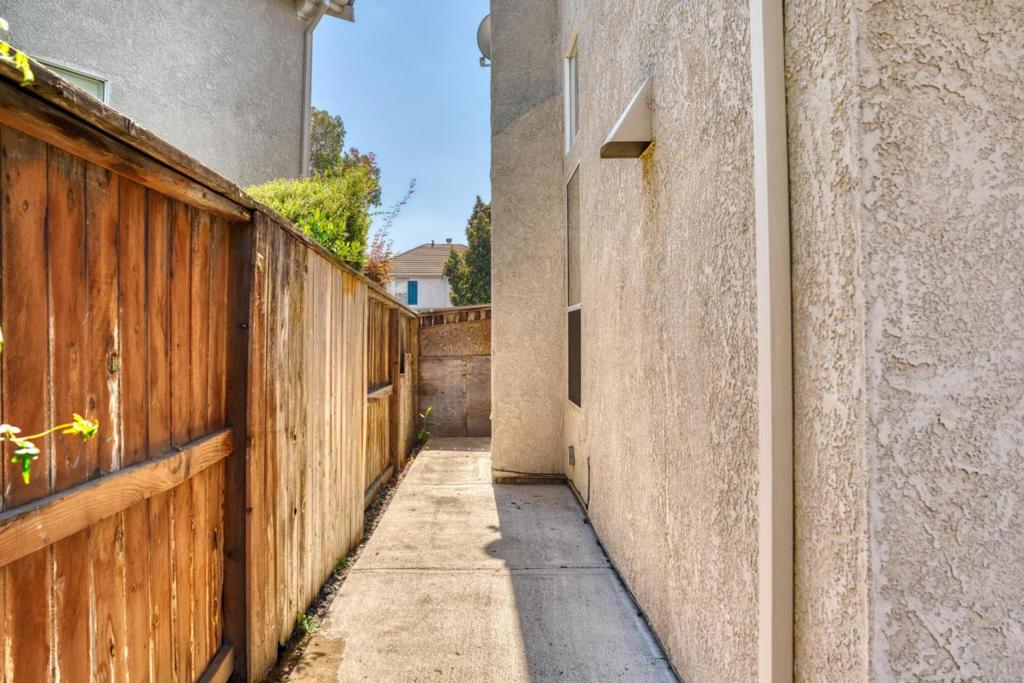 MLS #ML82020732 image #33