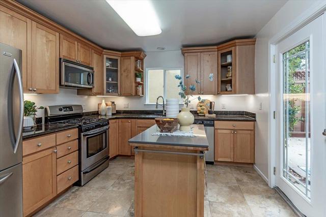 MLS #ML82020850 image #6