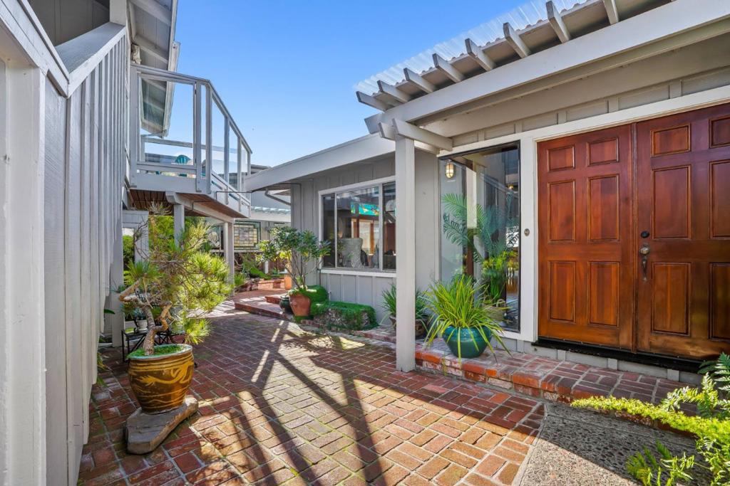 MLS #ML82021380 image #5