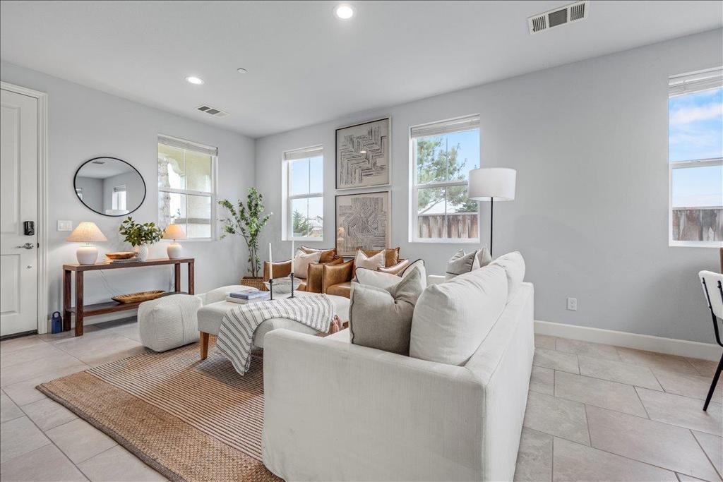 MLS #ML82021627 image #1