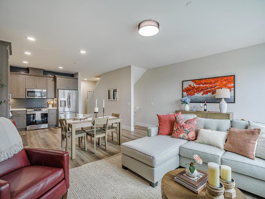 MLS #ML82022248 image #1