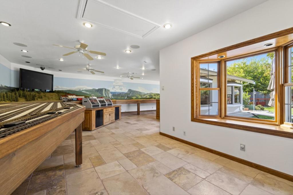 MLS #ML82023538 image #57