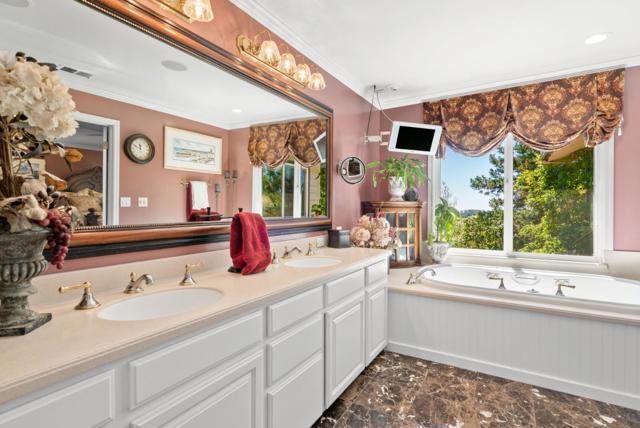 MLS #ML82024125 image #35