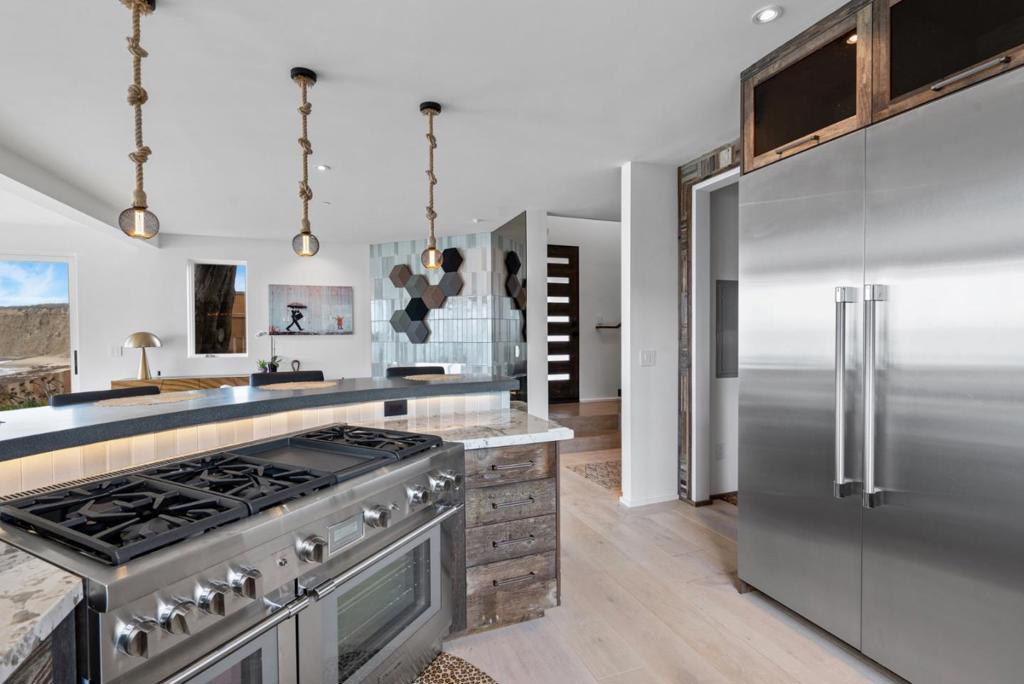 MLS #ML82024366 image #42