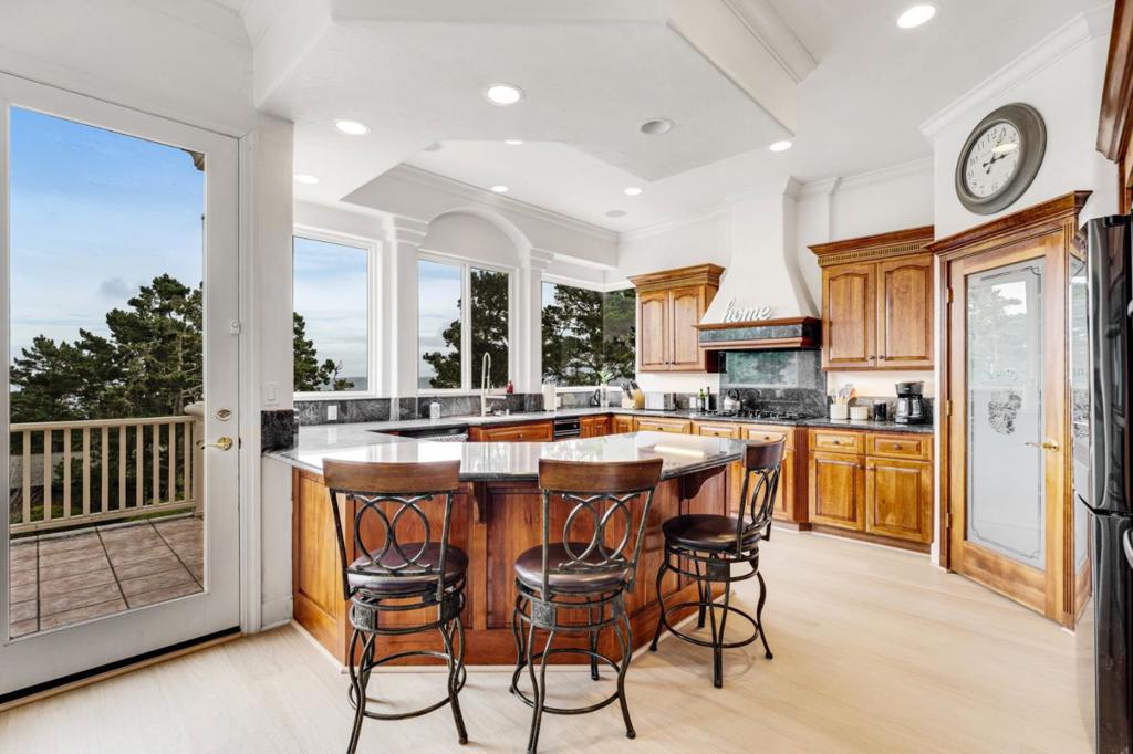 MLS #ML82024411 image #13