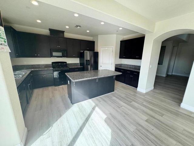 MLS #ML82025034 image #4