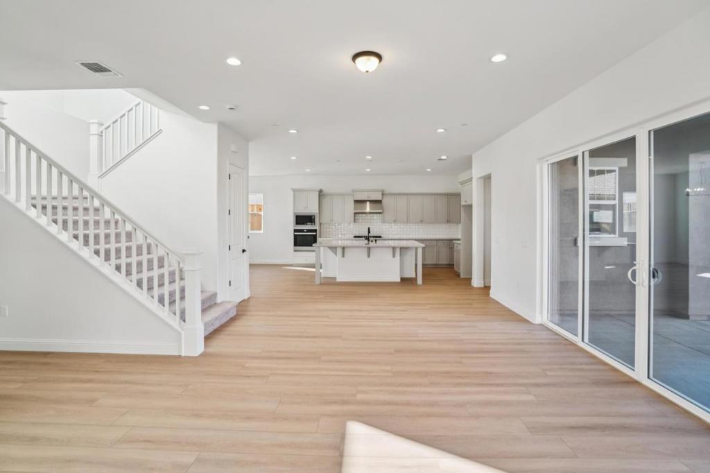 MLS #ML82025040 image #11