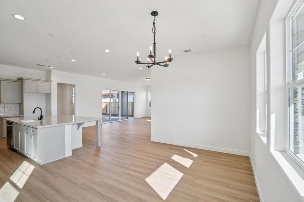 MLS #ML82025040 image #18