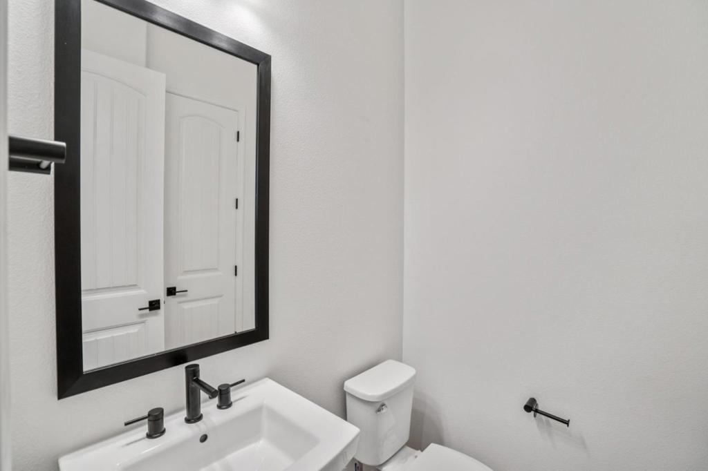 MLS #ML82025040 image #24