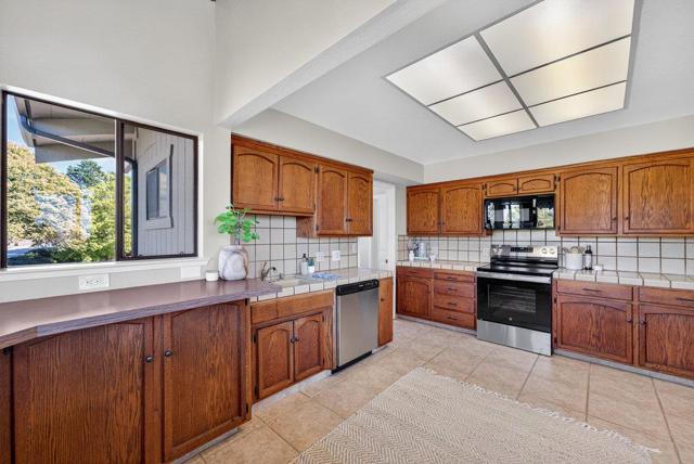 MLS #ML82025376 image #17