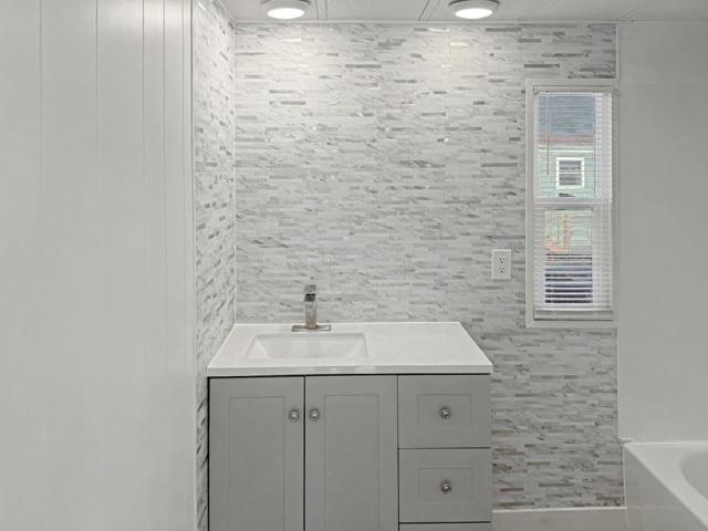 MLS #ML82017880 image #9