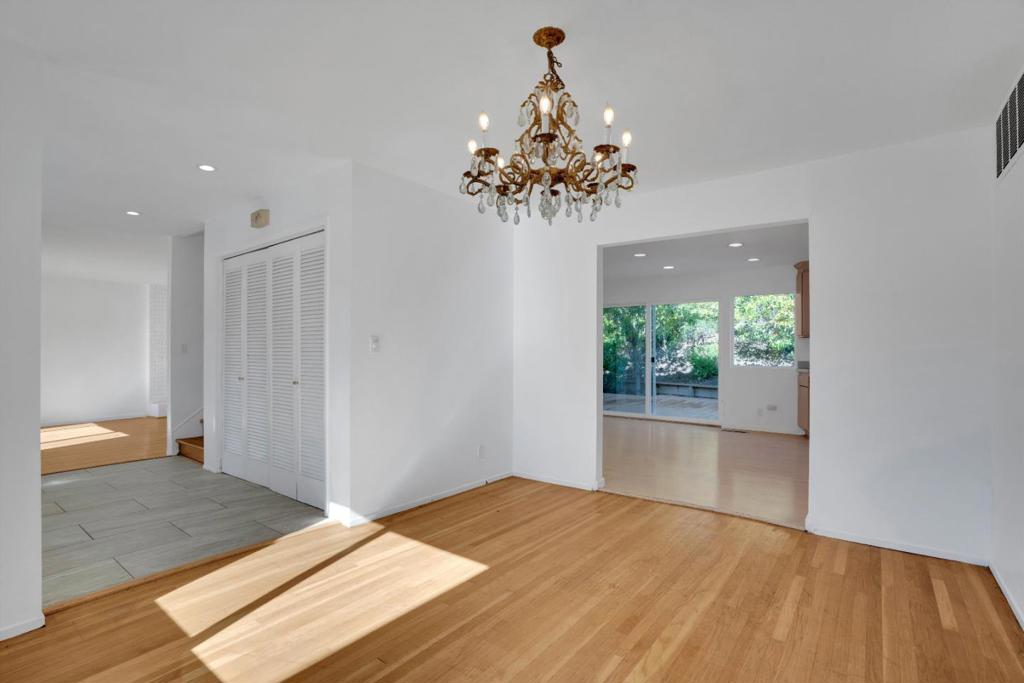 MLS #ML82026012 image #2