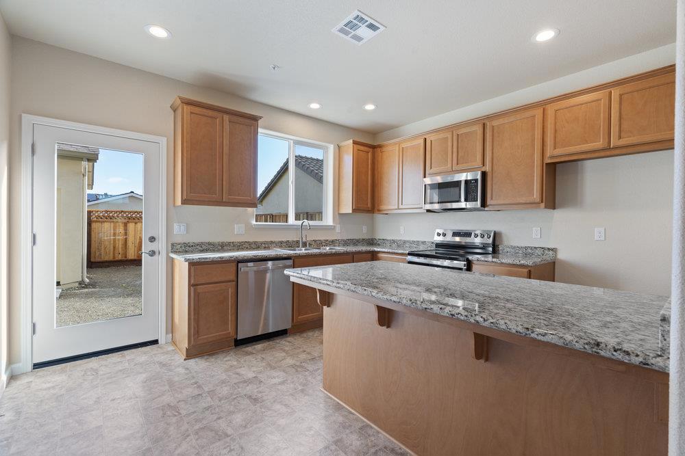 MLS #ML82026215 image #11