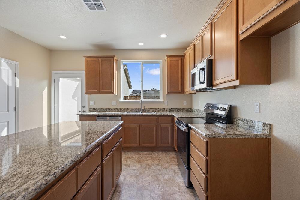 MLS #ML82026215 image #15