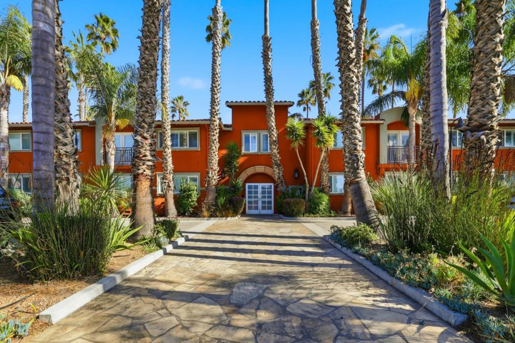 MLS #ML82026233 image #1