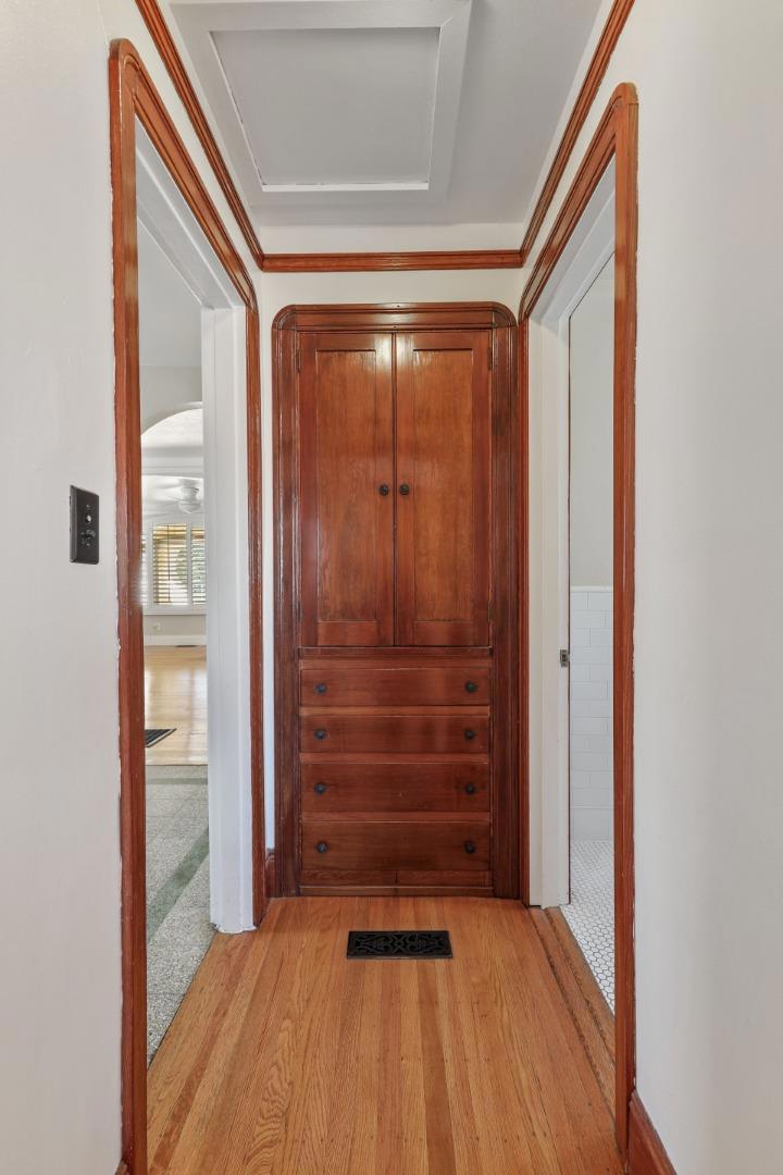 MLS #ML82026243 image #4