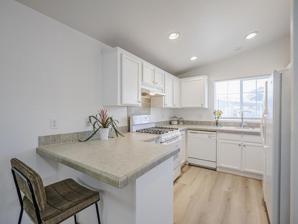 MLS #ML82026308 image #4