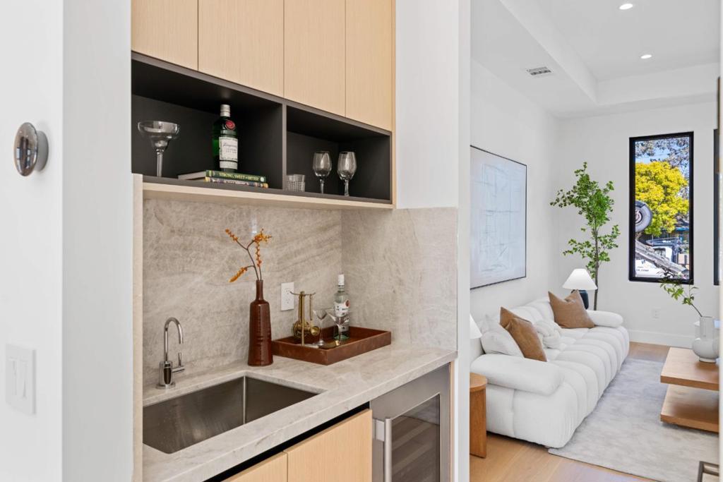 MLS #ML82026392 image #10