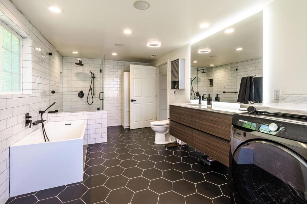 MLS #ML82026489 image #17