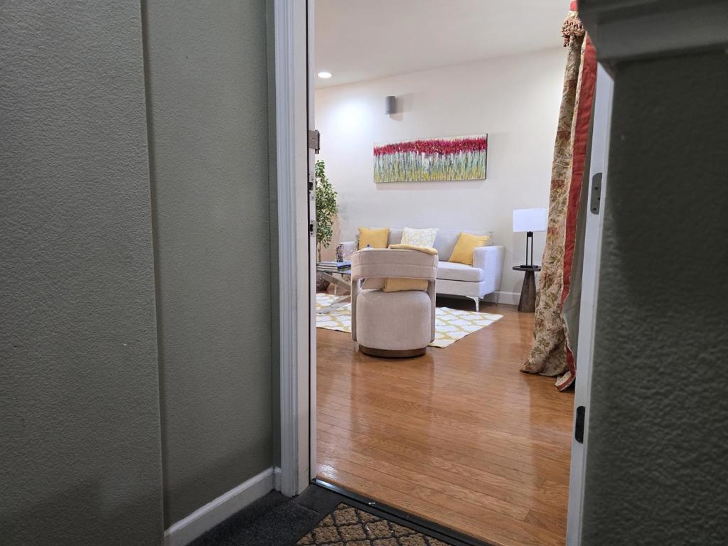 MLS #ML82026614 image #4