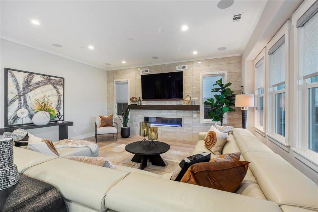 MLS #ML82026718 image #9