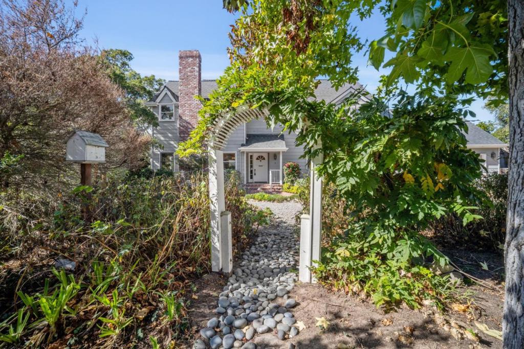 MLS #ML82026803 image #50