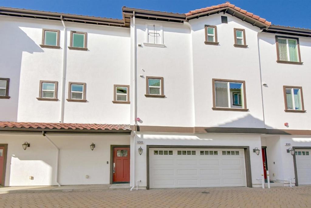 MLS #ML82026820 image #0