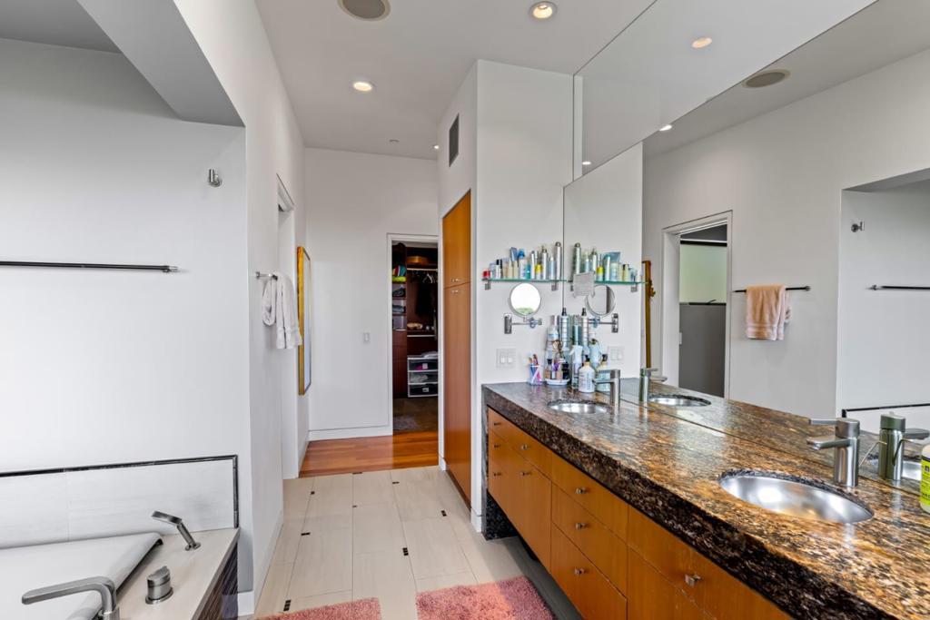 MLS #ML82026886 image #18