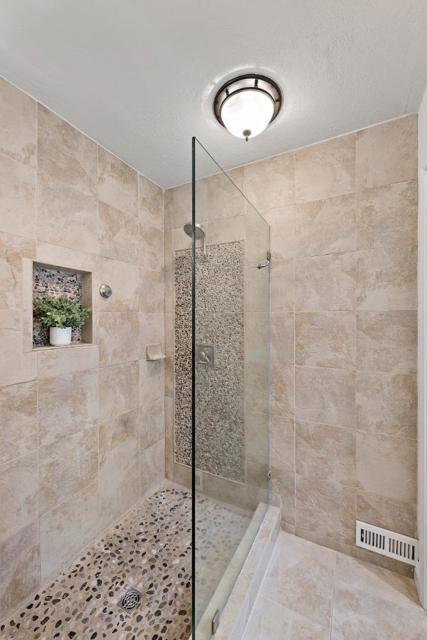 MLS #ML82026910 image #20